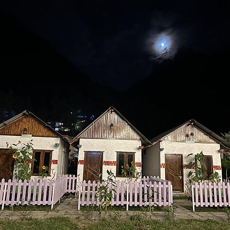 Himtrek Stay Kasol Eksteriør billede