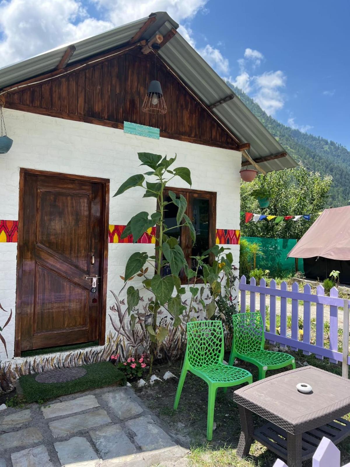 Himtrek Stay Kasol Eksteriør billede