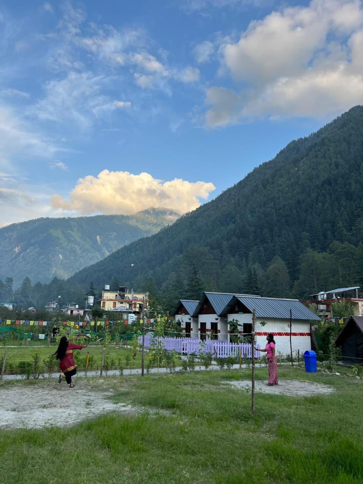 Himtrek Stay Kasol Eksteriør billede