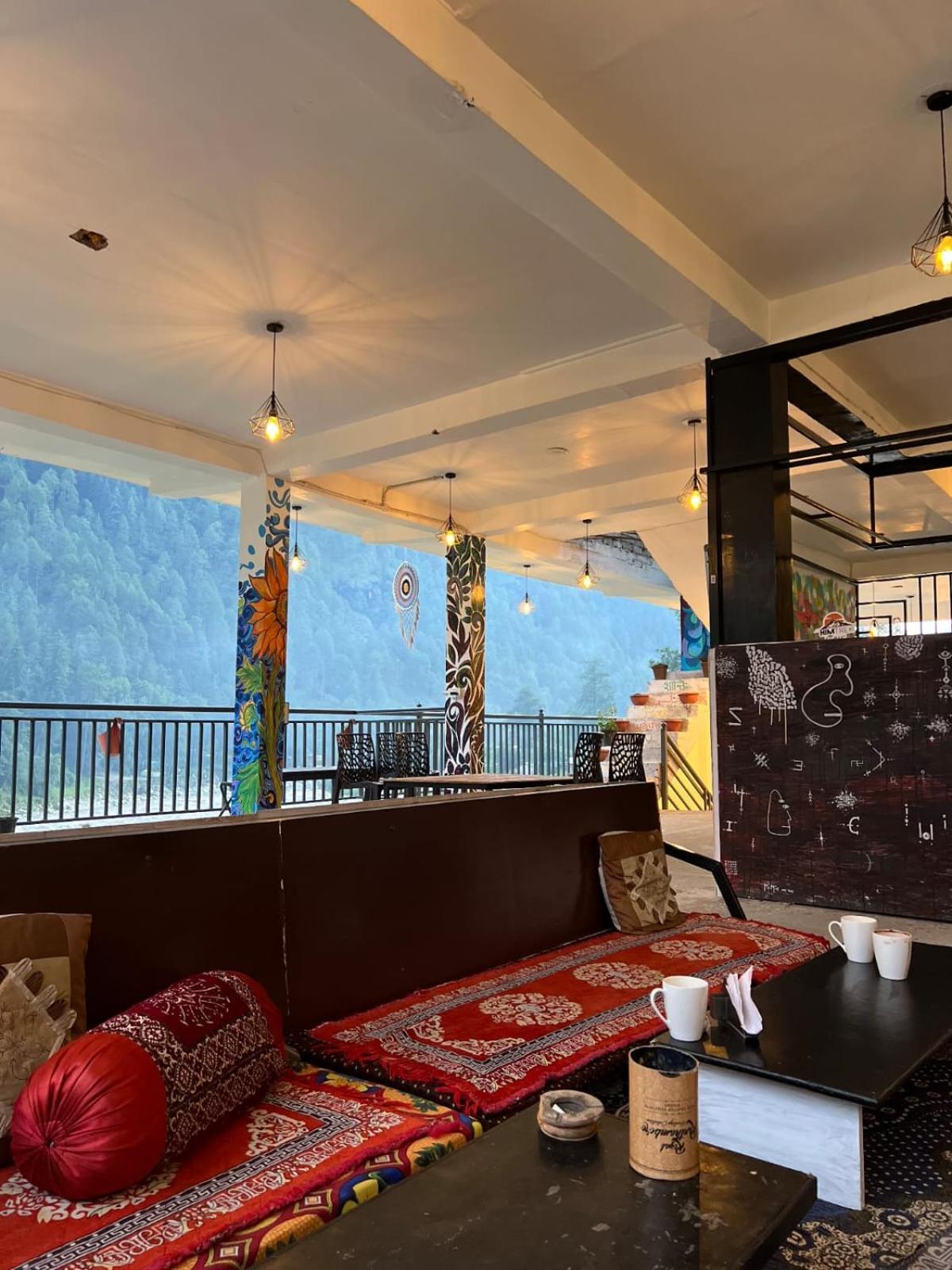 Himtrek Stay Kasol Eksteriør billede