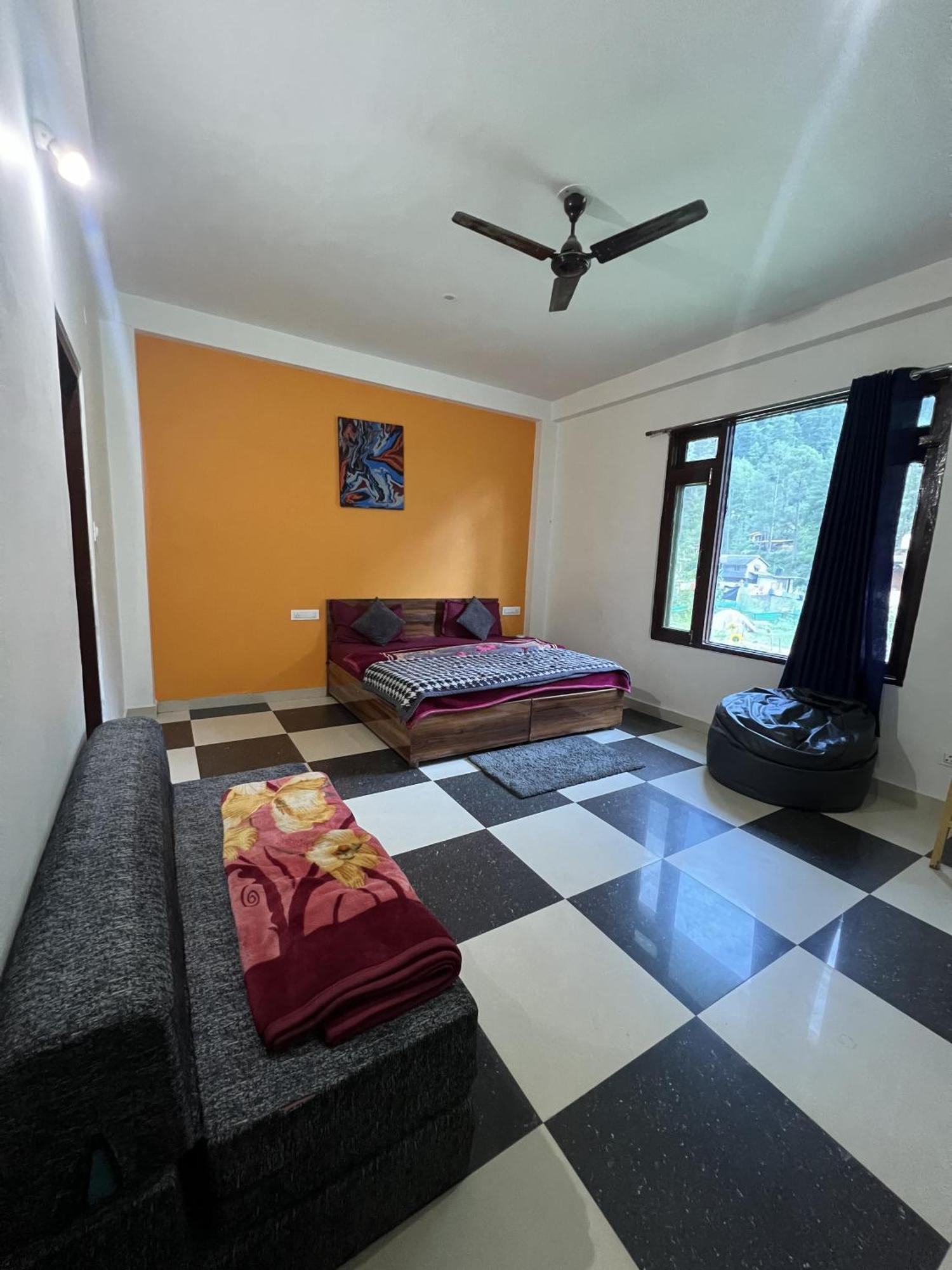 Himtrek Stay Kasol Eksteriør billede